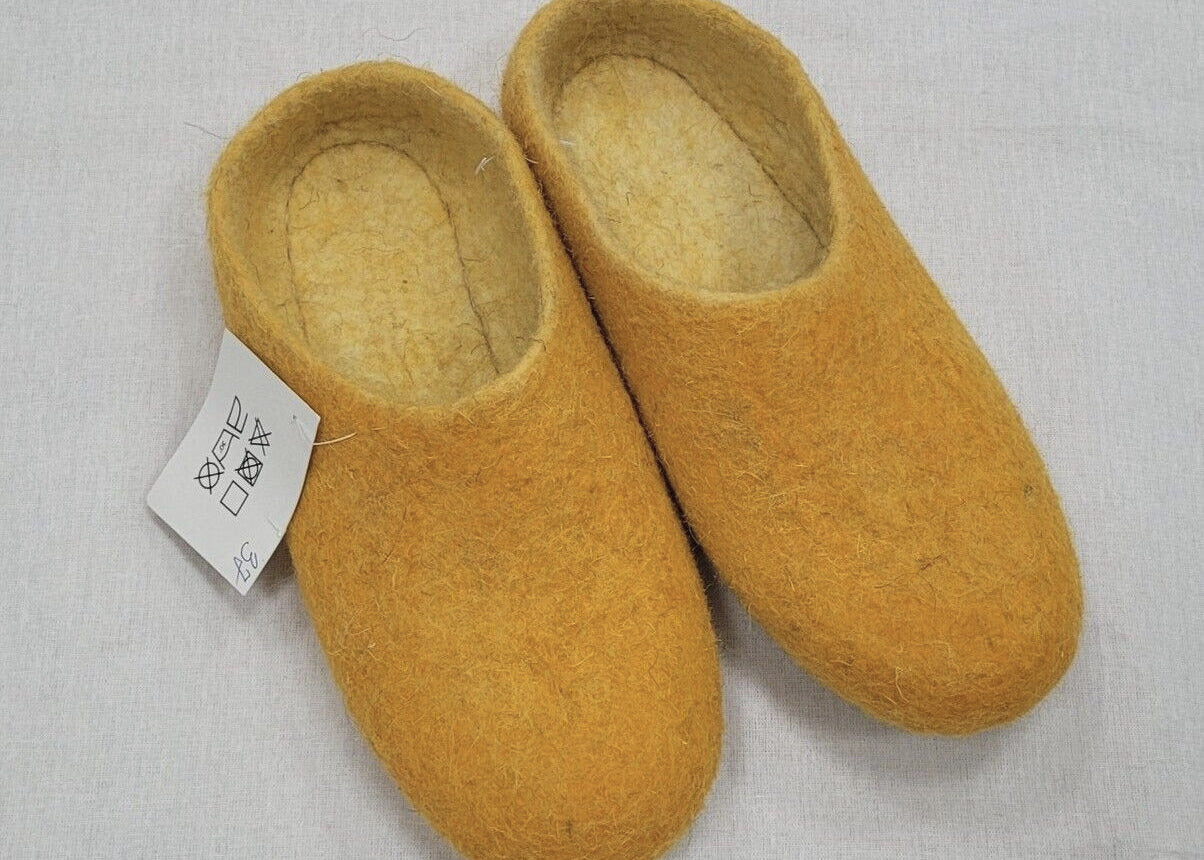 Slippers